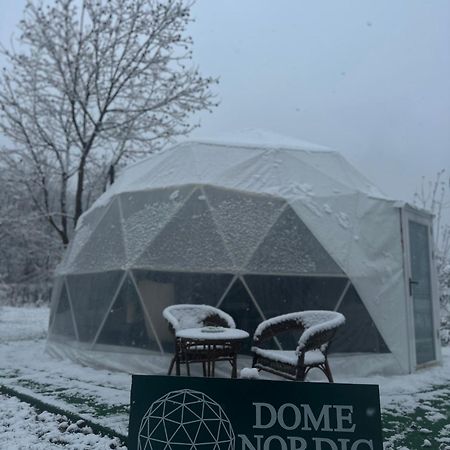 מלון הורזו The Frog Glamping מראה חיצוני תמונה